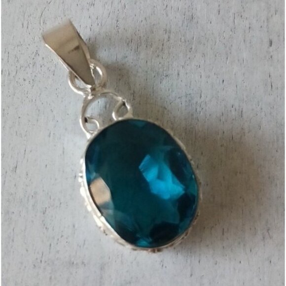 Sterling Silver Pendant Faceted Fx Blue Topaz Quartz Glass - Picture 6 of 13